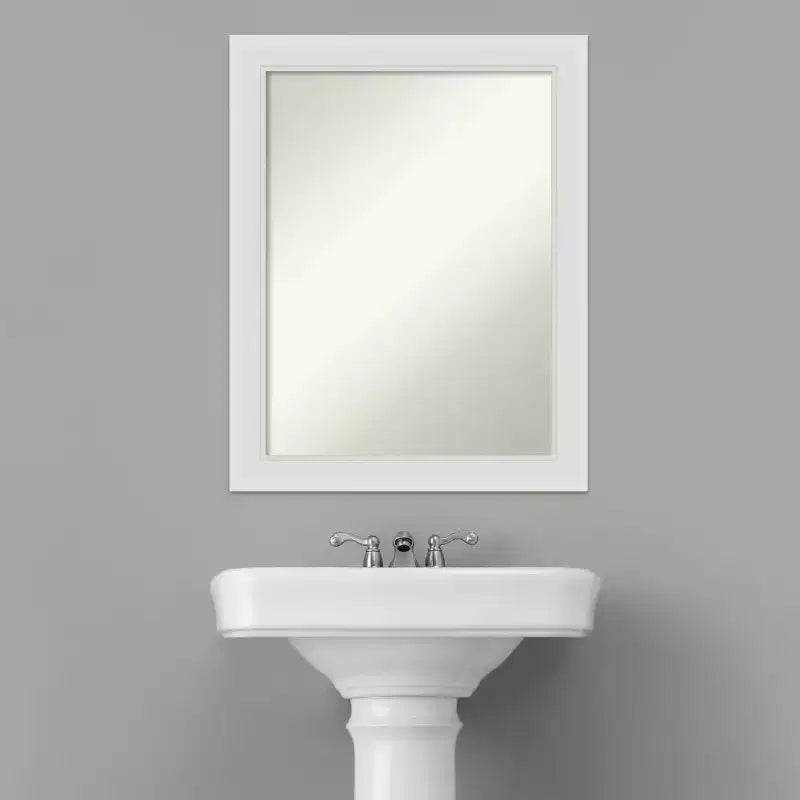 Specchio da parete stretto Flair da 22" x 28", stile moderno - Amanti Art: include l'hardware per il montaggio