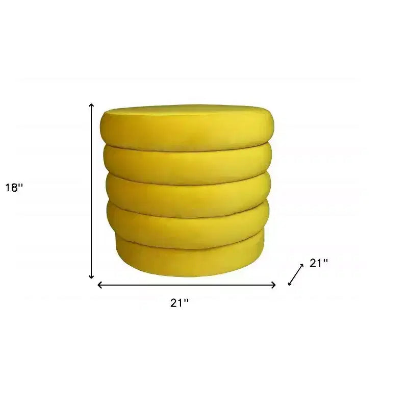 HomeRoots Pouf/Ottoman rotondo "Cocktail" trapuntato in velluto giallo, 21 pollici