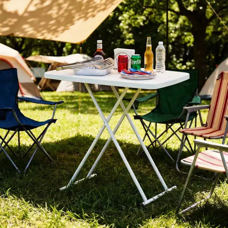 Tavolino Pieghevole Regolabile in Altezza, Struttura in Metallo, Tavolo Rettangolare per Snack e Laptop per Dormitorio, Camera da Letto, Soggiorno, Campeggio, Bianco
